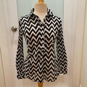 Dalia Collection top